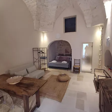 Ostuni Luxury Stay - Interior Jacuzzi Apartment