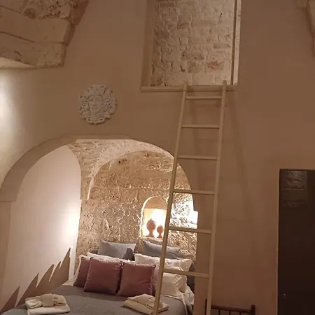 Ostuni Luxury Stay - Interior Jacuzzi Apartment